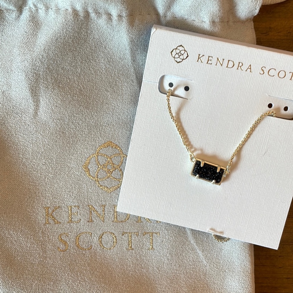 Kendra Scott Pattie Necklace